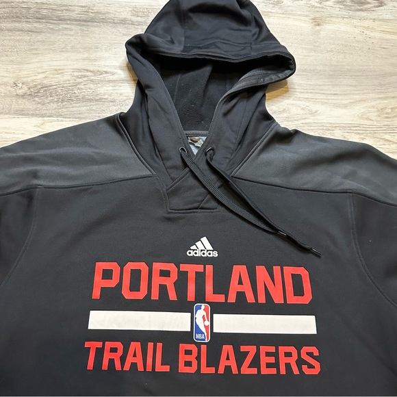 💝Adidas Portland Trailblazer Basketball Climawarm Hoodie (M) - Picture 2 of 11
